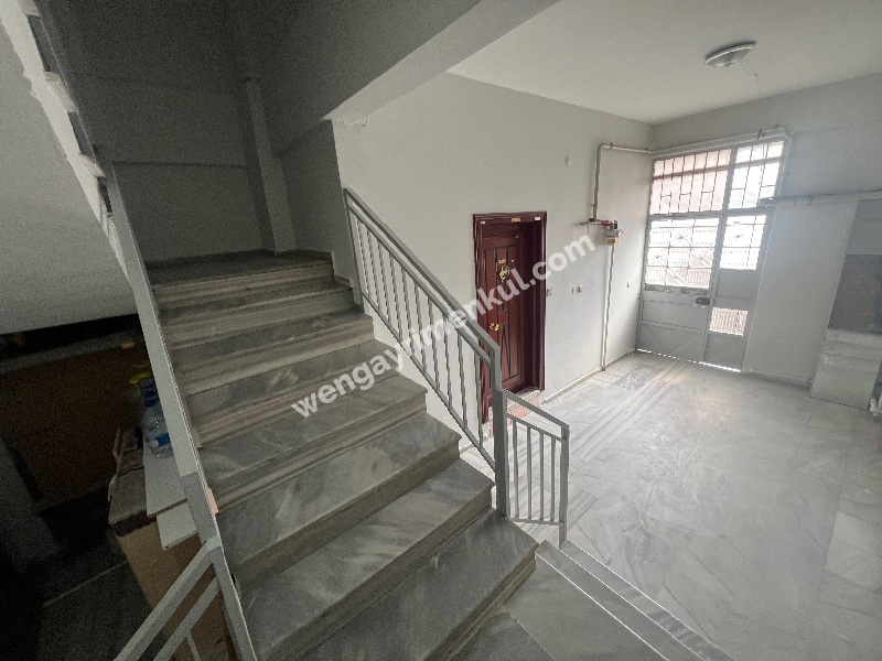 PENDİK/YAYALAR MASRAFSIZ 3+1 120m2 FIRSAT DAİRE.