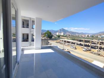 ÇEVRE YOLUNDA SATILIK 3+1 SIFIR DAİRELER