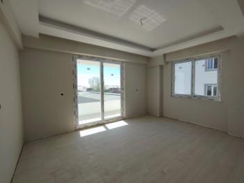 ÇEVRE YOLUNDA SATILIK 3+1 SIFIR DAİRELER