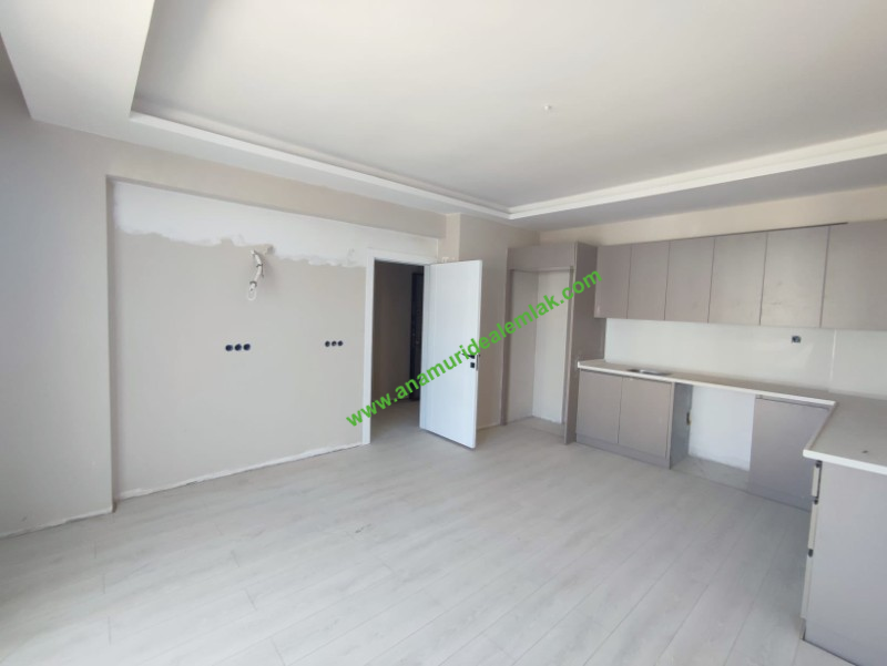 ÇEVRE YOLUNDA SATILIK 2+1 SIFIR DAİRE