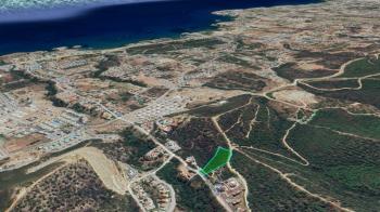 Girne Alsancak'da 2760 m² Proje Onaylı Arsa