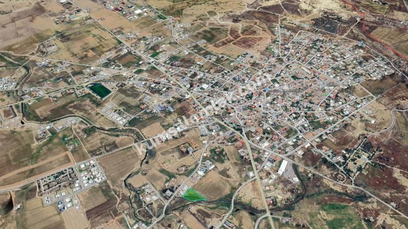 Lefkoşa Alayköy'de 2592 m² Tarla