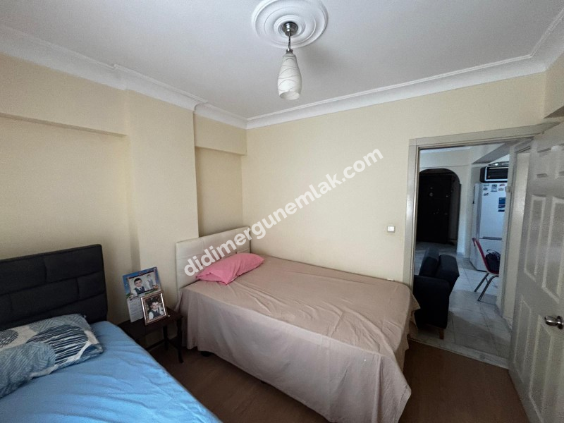 DİDİM YENİ MAHALLE’DE EMSALLERİNE GÖRE ÇOK UYGUN 2+1 SATILIK FIRSAT DAİRE 