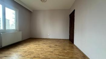 Elmas’tan Merkez Mah. Tek Blok Site İçi Bağımsız Mutfak 3+1