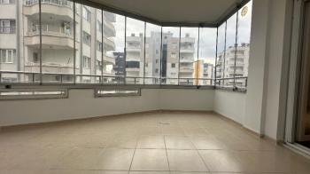 Elmas’tan Merkez Mah. Tek Blok Site İçi Bağımsız Mutfak 3+1