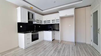 Elmas’tan Viranşehir Mahallesi’nde Sahile Yakın 2+1