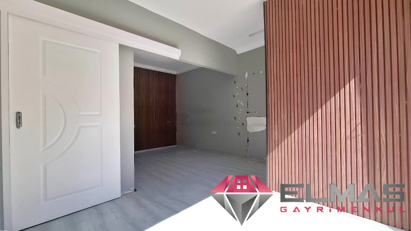 Elmas'tan Adnan Menderes Bulvarı Üzeri Kiralık Dükkan