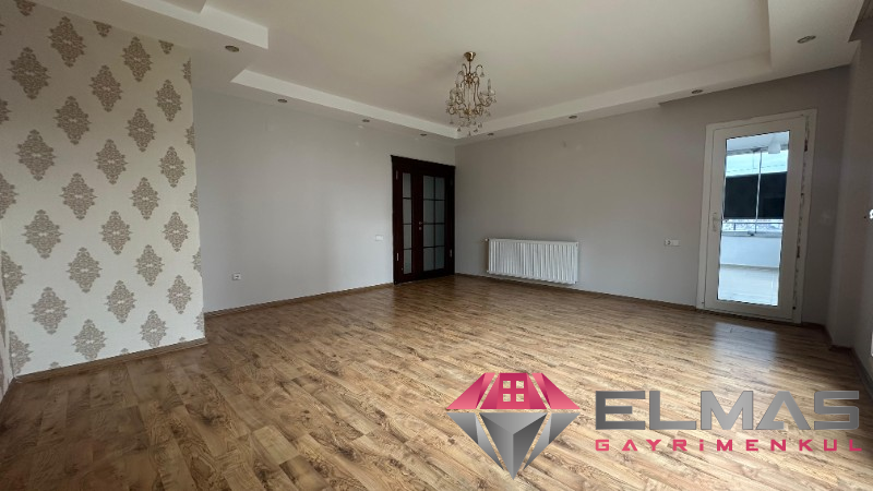 Elmas’tan Merkez Mah. Tek Blok Site İçi Bağımsız Mutfak 3+1