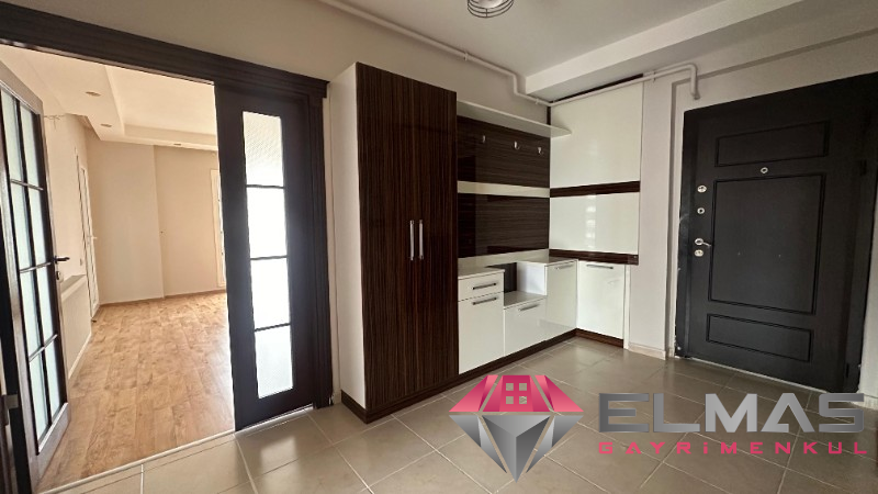 Elmas’tan Merkez Mah. Tek Blok Site İçi Bağımsız Mutfak 3+1