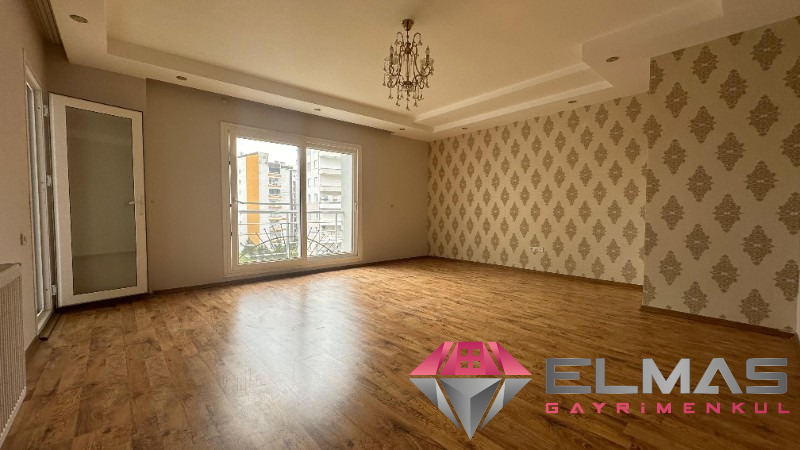 Elmas’tan Merkez Mah. Tek Blok Site İçi Bağımsız Mutfak 3+1