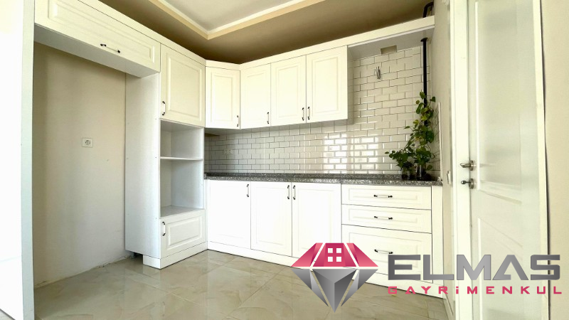 Elmas’tan Akdeniz Mh. Masrafsız Havuzlu Bağımsız 4+1