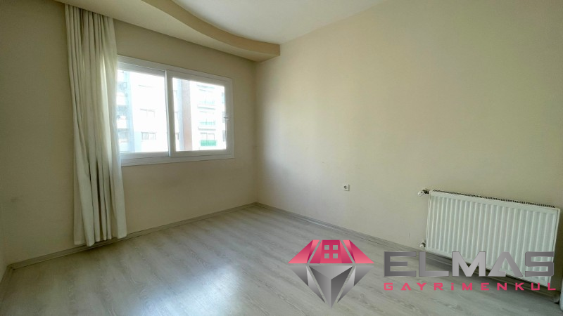 Elmas’tan Akdeniz Mh. Masrafsız Havuzlu Bağımsız 4+1