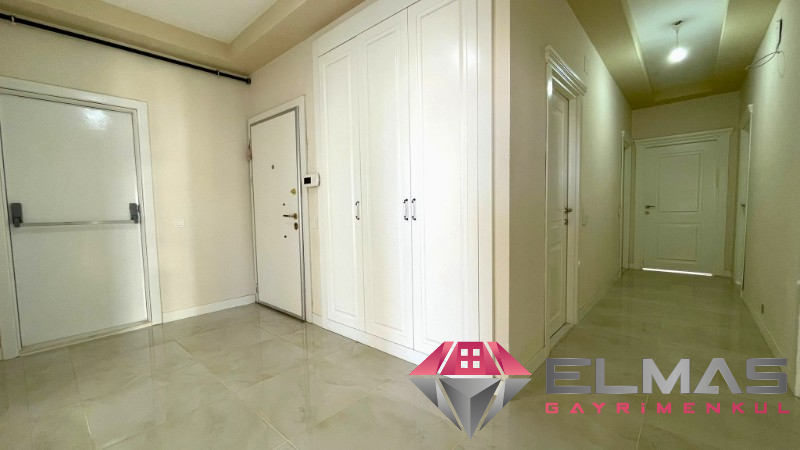 Elmas’tan Akdeniz Mh. Masrafsız Havuzlu Bağımsız 4+1