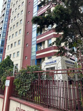 ATAŞEHİR RESIDENCE’DA OTURUMA HAZIR SATILIK 4+1 