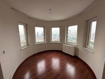 ATAŞEHİR RESIDENCE’DA OTURUMA HAZIR SATILIK 4+1 