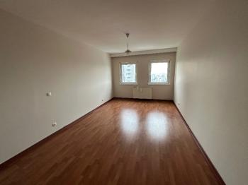 ATAŞEHİR RESIDENCE’DA OTURUMA HAZIR SATILIK 4+1 