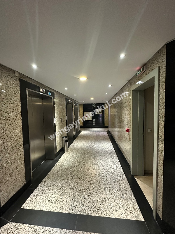 ATAŞEHİR RESIDENCE’DA OTURUMA HAZIR SATILIK 4+1 