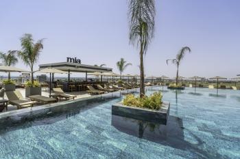Kıbrıs İskele Long Beach Grand Sapphire Resort Masrafsız Satılık 2+1 Daire
