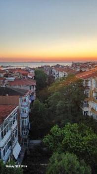 KADİKÖY TARİHİ BİNA 3,5+1 EŞYALI SATILIK DAİRE