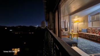 KADİKÖY TARİHİ BİNA 3,5+1 EŞYALI SATILIK DAİRE