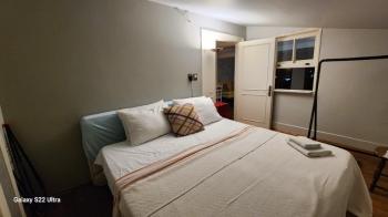 KADİKÖY TARİHİ BİNA 3,5+1 EŞYALI SATILIK DAİRE