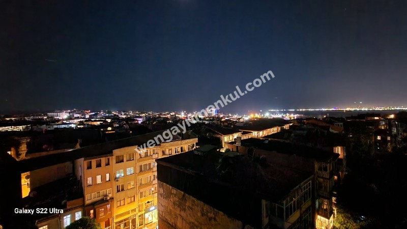 KADİKÖY TARİHİ BİNA 3,5+1 EŞYALI SATILIK DAİRE