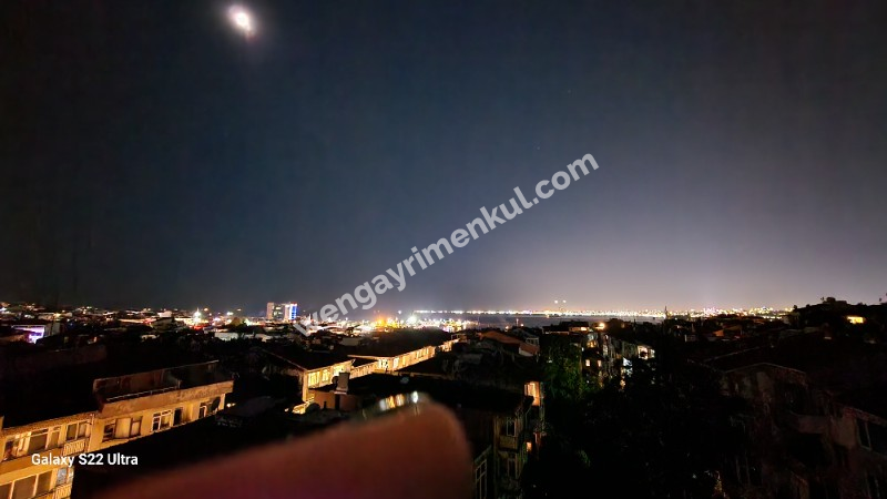 KADİKÖY TARİHİ BİNA 3,5+1 EŞYALI SATILIK DAİRE