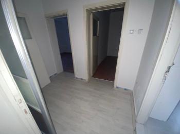 GÜVENAY - ÇORUM GÜLABİBEY BEYTEPE CAMİİ ARKASI SATILIK 2+1 DAİRE