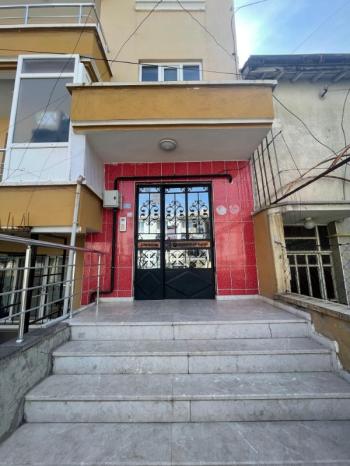 AFYON ÜÇOK EMLAKTAN FATİH MAH KİRALIK 3+1 BAKIMLI TEMİZ DAİRE