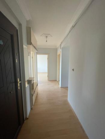 AFYON ÜÇOK EMLAKTAN FATİH MAH KİRALIK 3+1 BAKIMLI TEMİZ DAİRE