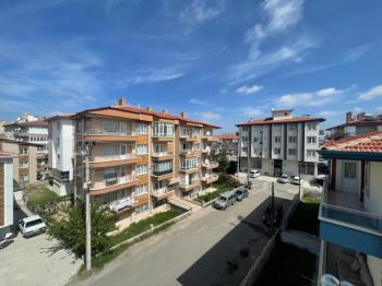 AFYON ÜÇOK EMLAKTAN FATİH MAH KİRALIK 3+1 BAKIMLI TEMİZ DAİRE