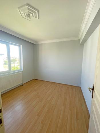 AFYON ÜÇOK EMLAKTAN FATİH MAH KİRALIK 3+1 BAKIMLI TEMİZ DAİRE