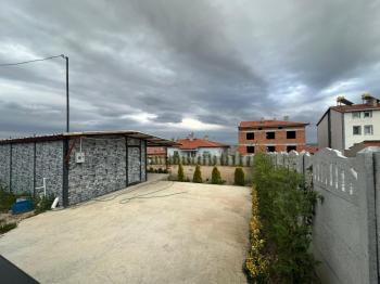 AFYON ÜÇOK EMLAKTAN SÜLÜNDE KONTEYNERLI 318M² FIRSAT SATILIK ARSA