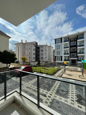 AFYON ÜÇOK EMLAKTAN SELÇUKLU MAH SIFIR 2+1 EŞYALI DEPOZİTOSUZ DAİRELER