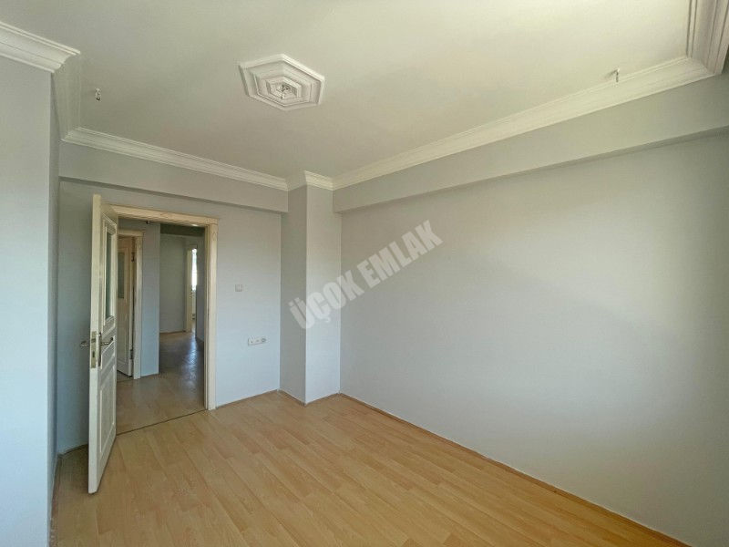 AFYON ÜÇOK EMLAKTAN FATİH MAH KİRALIK 3+1 BAKIMLI TEMİZ DAİRE