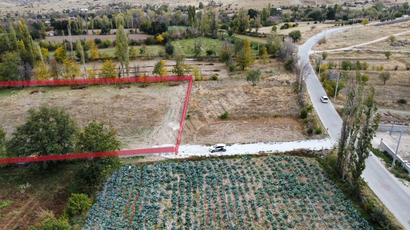 AFYON ÜÇOK EMLAKTAN SÜLÜNDE 4.823M² GENİŞ SATILIK BAHÇE