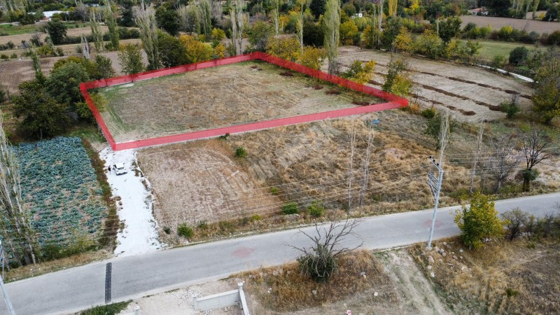 AFYON ÜÇOK EMLAKTAN SÜLÜNDE 4.823M² GENİŞ SATILIK BAHÇE