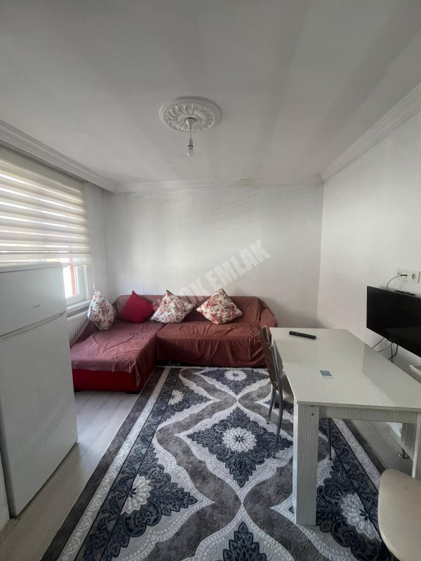 AFYON ÜÇOK EMLAKTAN ERENLER MAH EŞYALI 1+1 KİRALIK LÜX DAİRELER