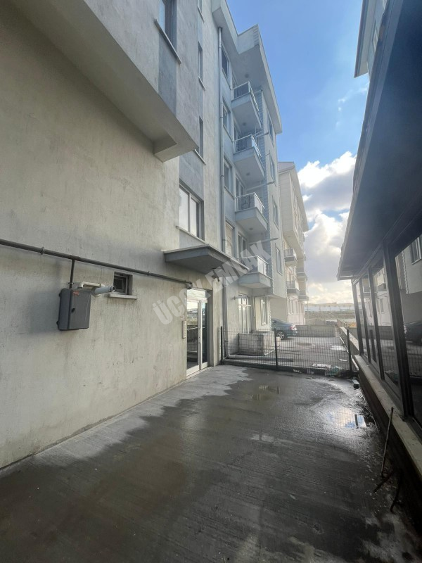 AFYON ÜÇOK EMLAKTAN ERENLER MAH EŞYALI 1+1 KİRALIK LÜX DAİRELER