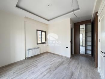 ALYANS'TAN ÖZEL MİMARİ İLE TASARLANMIŞ LÜKS PROJEDE 2+1