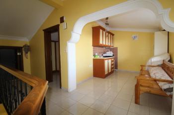 ASLAN'DAN KUYULUKTA DOĞA VE DENİZ MANZARALI TRİPLEKS VİLLA