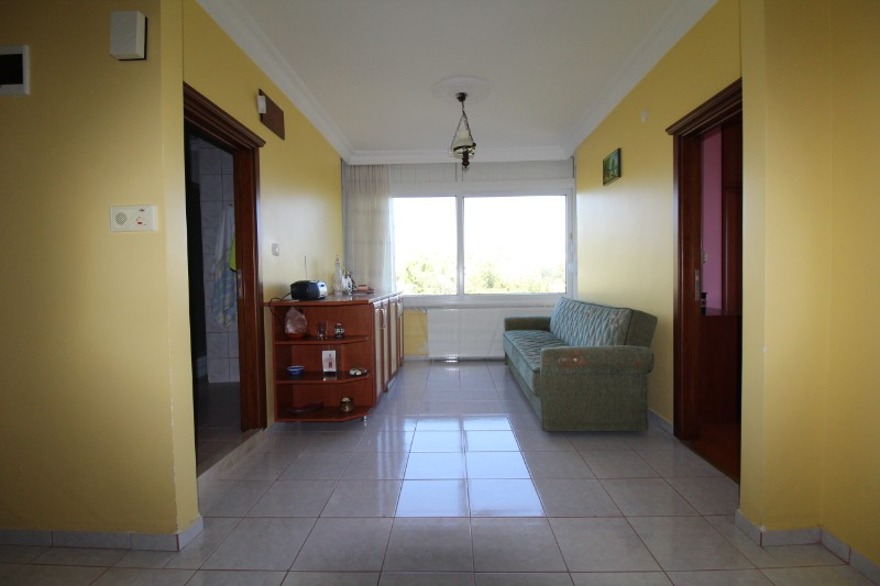 ASLAN'DAN KUYULUKTA DOĞA VE DENİZ MANZARALI TRİPLEKS VİLLA