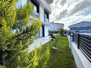 Didim'de Satılık Full Eşyalı 3+1 Yazlık Villa