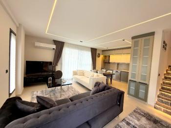 Didim'de Satılık Full Eşyalı 3+1 Yazlık Villa