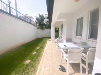 Aegean Park Apartment’ta Eşyalı 2+1