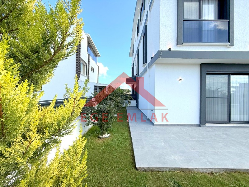 Didim'de Satılık Full Eşyalı 3+1 Yazlık Villa