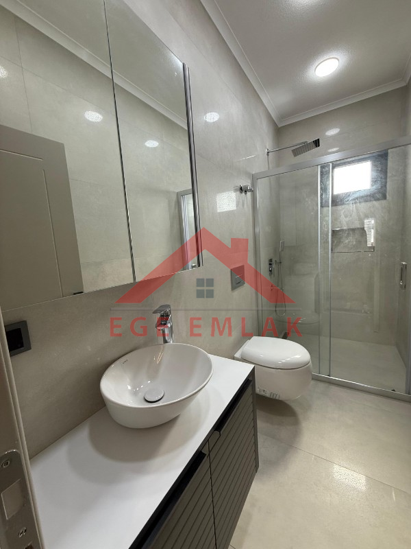 Didim'de Satılık Full Eşyalı 3+1 Yazlık Villa