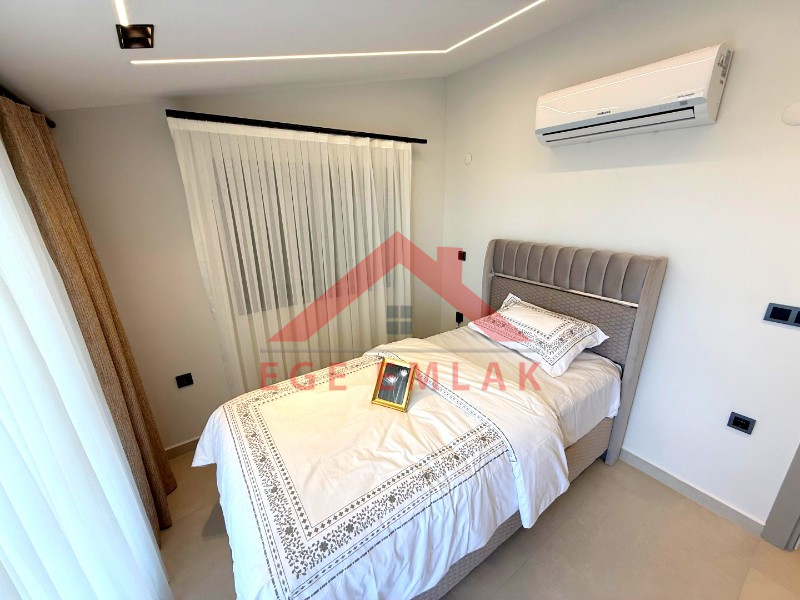 Didim'de Satılık Full Eşyalı 3+1 Yazlık Villa