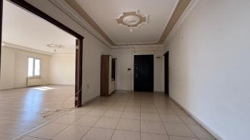 Elmas’tan Fatih Mh.’de Deniz Manzaralı Doğalgazlı Geniş 4+1