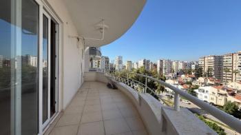 Elmas’tan Fatih Mh.’de Deniz Manzaralı Doğalgazlı Geniş 4+1